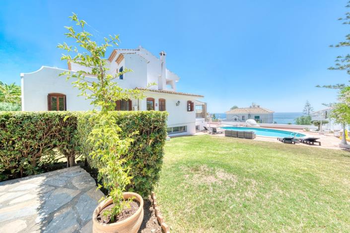 Image No.35-5 Bed Villa for sale