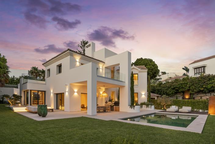 Image No.7-4 Bed Villa for sale