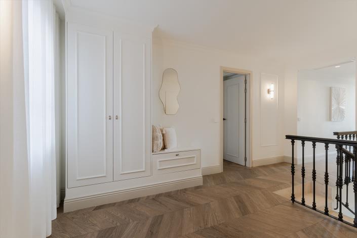 Image No.27-4 Bed Townhouse for sale