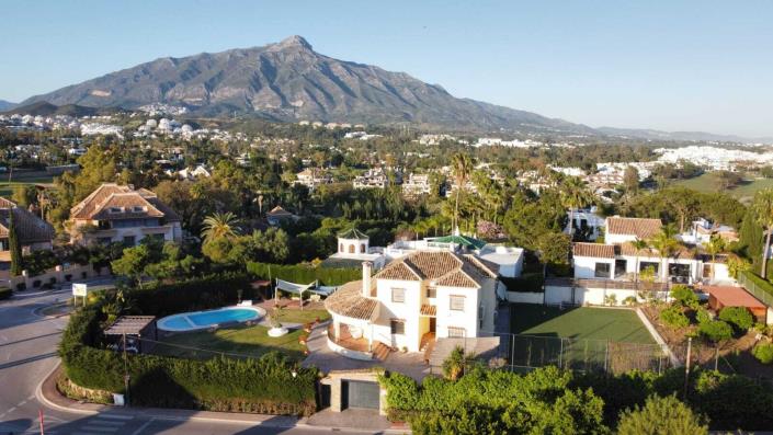 Image No.14-6 Bed Villa for sale