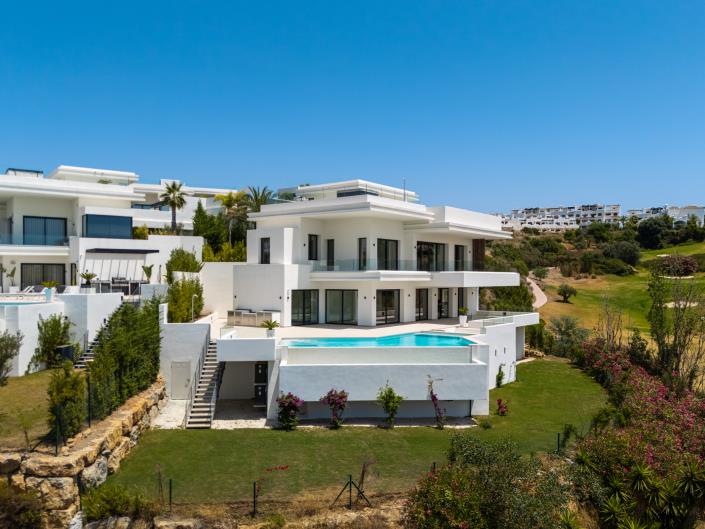 Image No.8-4 Bed Villa for sale