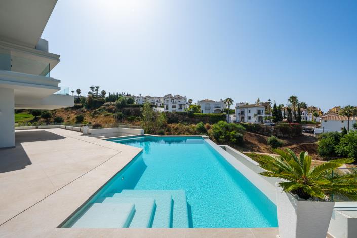 Image No.10-4 Bed Villa for sale