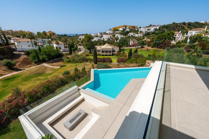 Image No.14-4 Bed Villa for sale