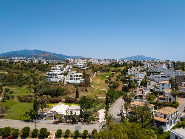 Image No.34-4 Bed Villa for sale
