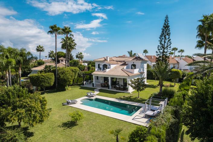 Image No.30-6 Bed Villa for sale