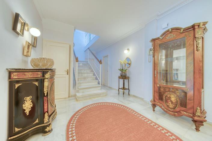 Image No.10-Villa de 6 chambres à vendre à Nueva Andalucia