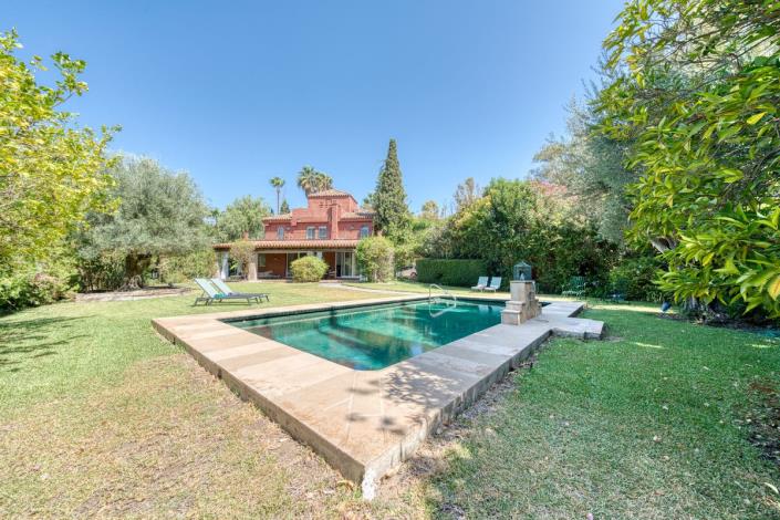 Image No.27-Villa de 6 chambres à vendre à Nueva Andalucia