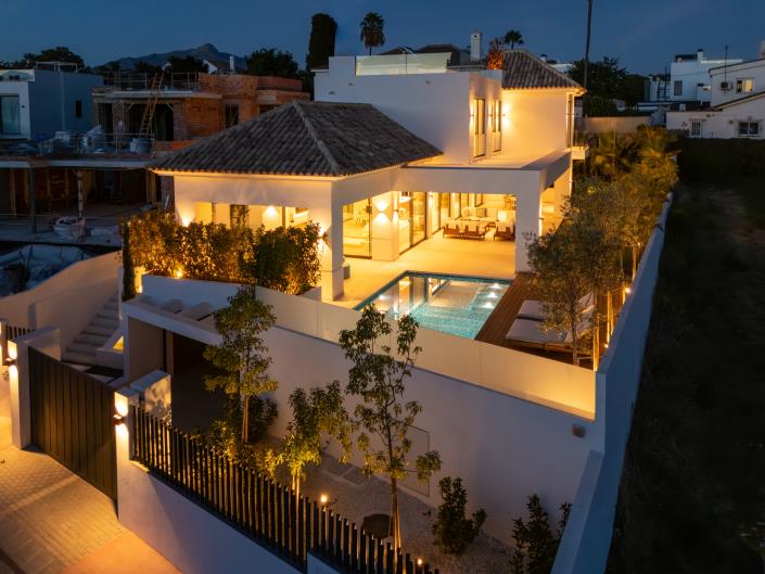 Image No.52-5 Bed Villa for sale