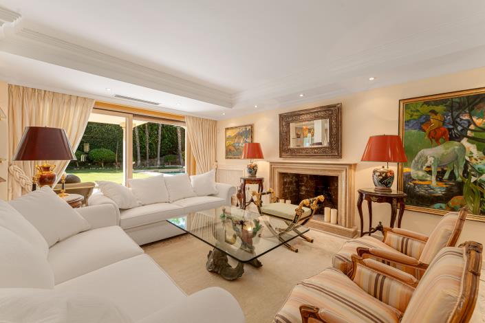 Image No.3-5 Bed Villa for sale