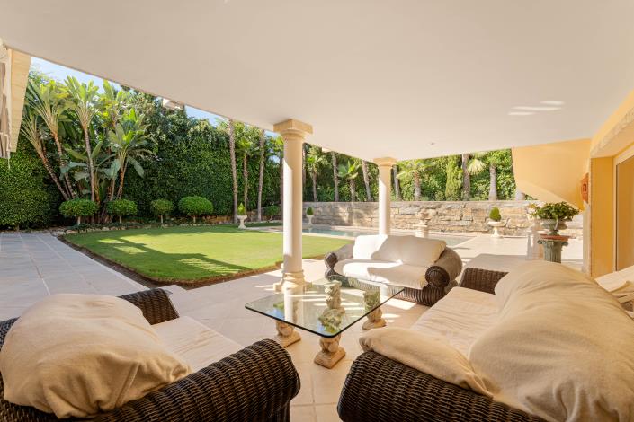 Image No.11-5 Bed Villa for sale