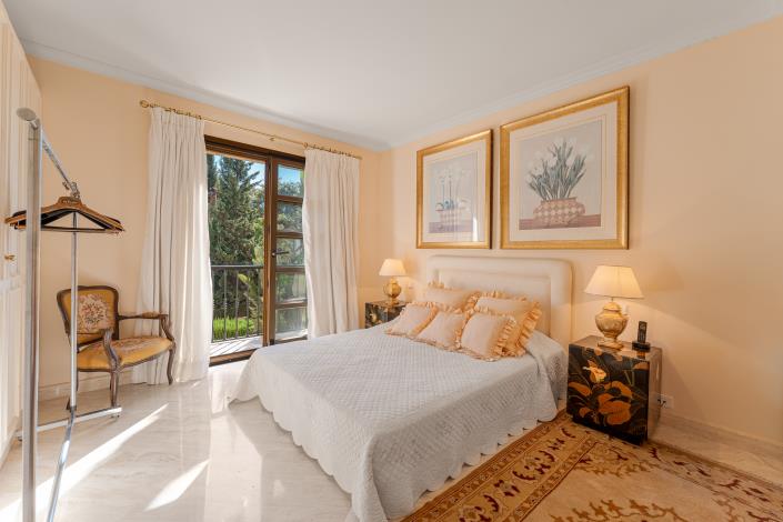 Image No.24-5 Bed Villa for sale