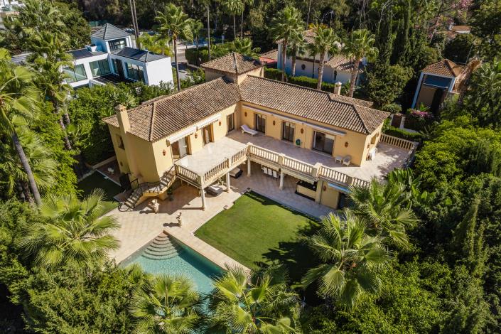 Image No.35-5 Bed Villa for sale