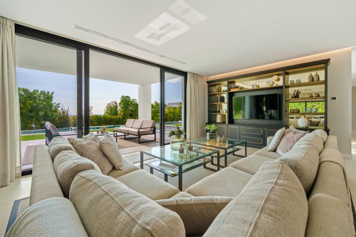 Image No.14-6 Bed Villa for sale