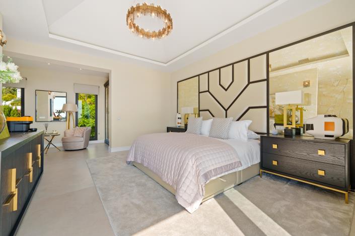 Image No.38-6 Bed Villa for sale