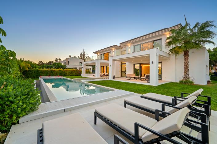 Image No.52-6 Bed Villa for sale
