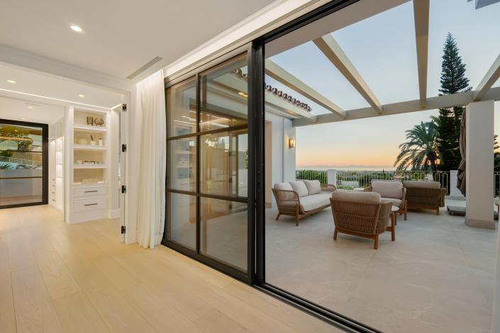 Image No.46-5 Bed Villa for sale