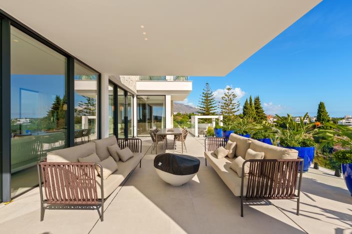 Image No.3-5 Bed Villa for sale