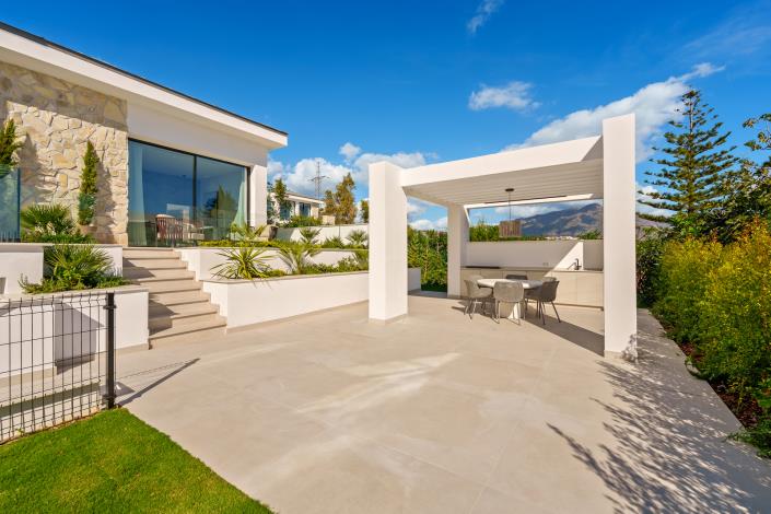 Image No.45-5 Bed Villa for sale