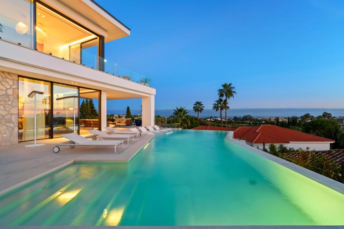 Image No.55-5 Bed Villa for sale