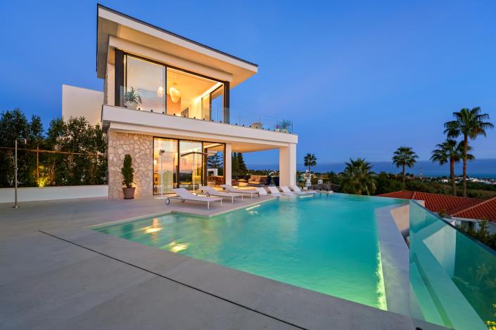 Image No.56-5 Bed Villa for sale