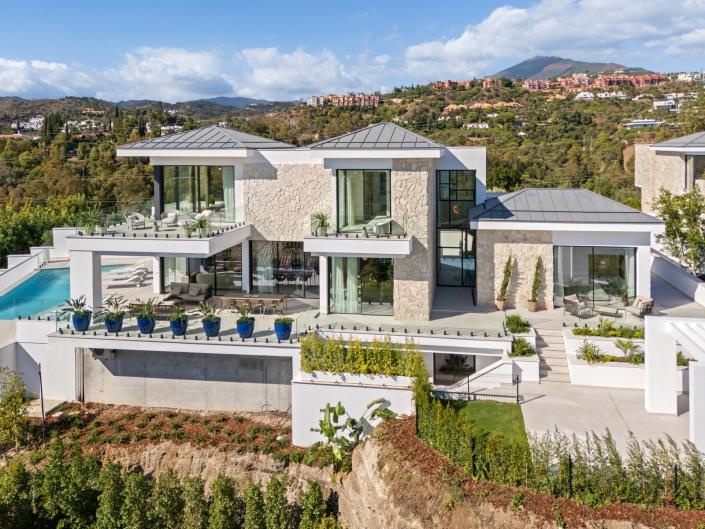 Image No.60-5 Bed Villa for sale