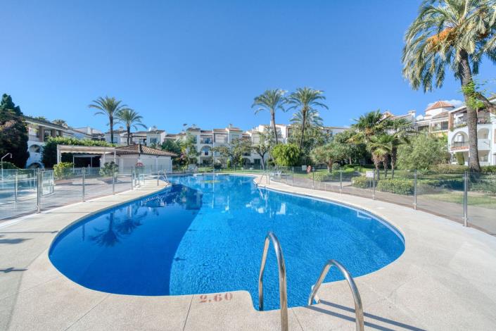 Image No.17-Appartement de 2 chambres à vendre à Estepona