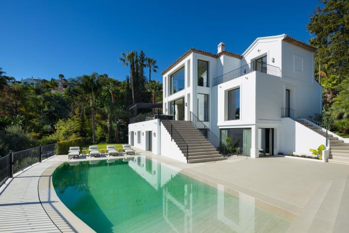 Image No.27-5 Bed Villa for sale