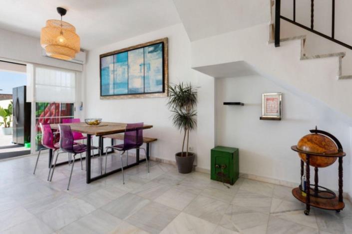 Image No.18-4 Bed Villa for sale