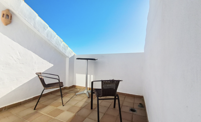 Image No.8-3 Bed Apartment for sale