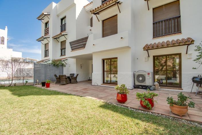 Image No.4-Appartement de 2 chambres à vendre à Estepona