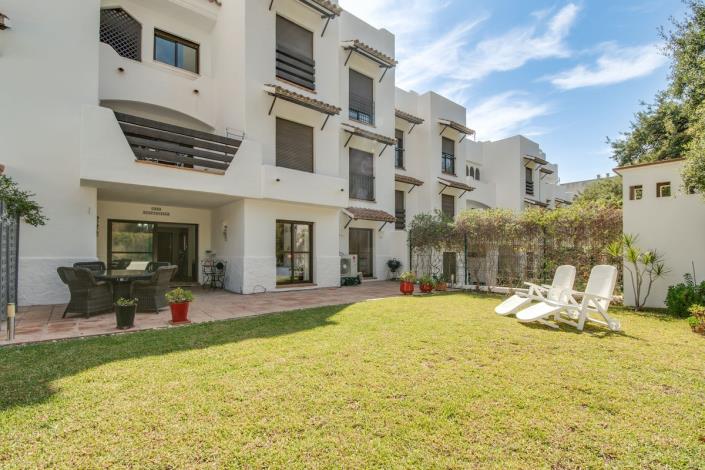 Image No.18-Appartement de 2 chambres à vendre à Estepona