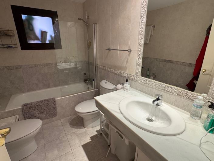 Image No.16-Appartement de 4 chambres à vendre à Estepona