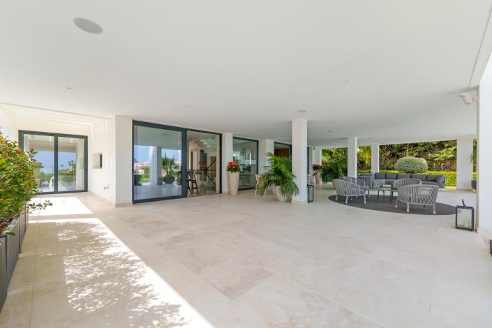 Image No.18-5 Bed Villa for sale
