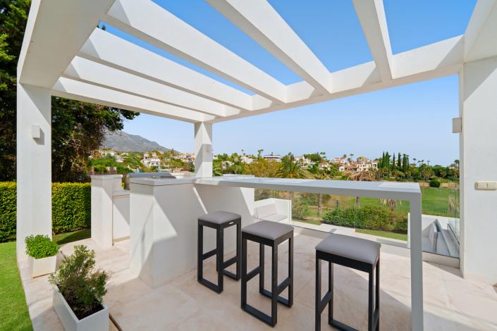 Image No.20-5 Bed Villa for sale