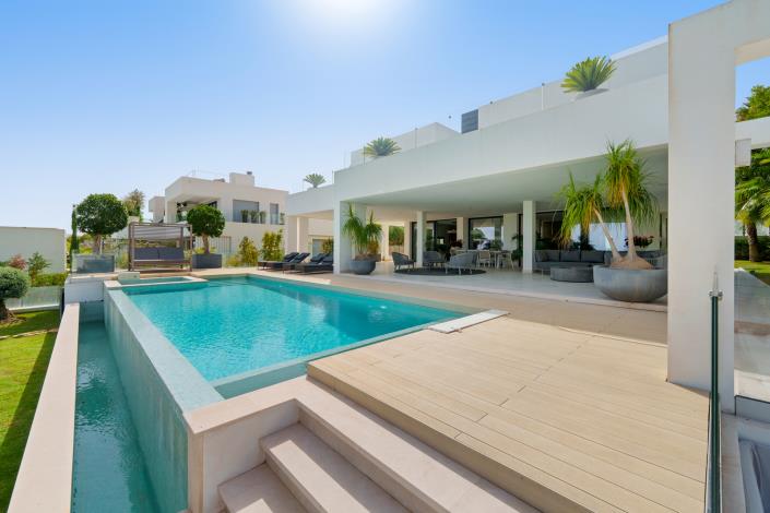 Image No.24-5 Bed Villa for sale