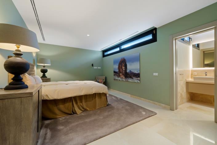 Image No.39-5 Bed Villa for sale