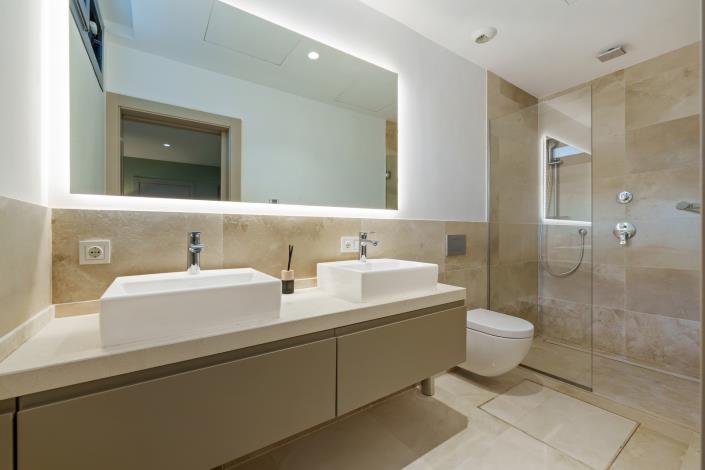Image No.41-5 Bed Villa for sale