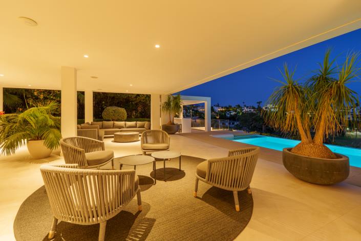 Image No.51-5 Bed Villa for sale
