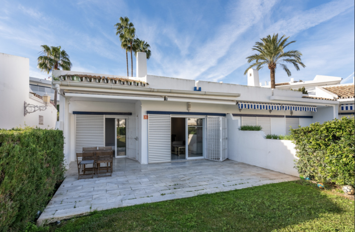 Image No.5-Villa / Détaché de 2 chambres à vendre à Nueva Andalucia
