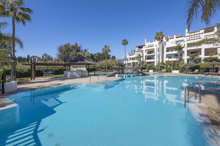 Image No.39-3 Bed Apartment for sale
