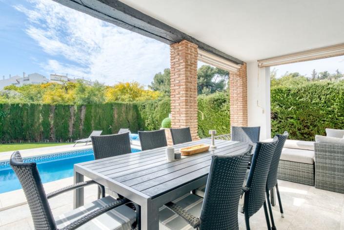Image No.3-4 Bed Villa for sale