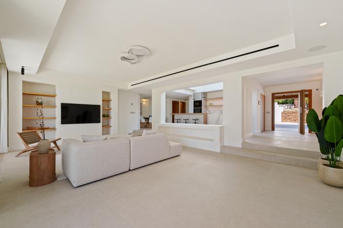 Image No.25-5 Bed Villa for sale