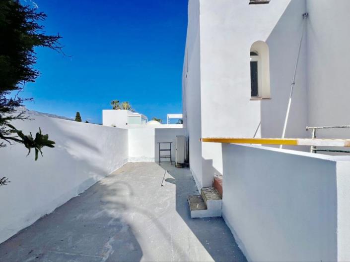 Image No.12-5 Bed Villa for sale
