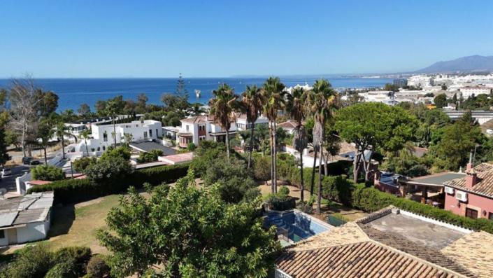 Image No.3-4 Bed Villa for sale