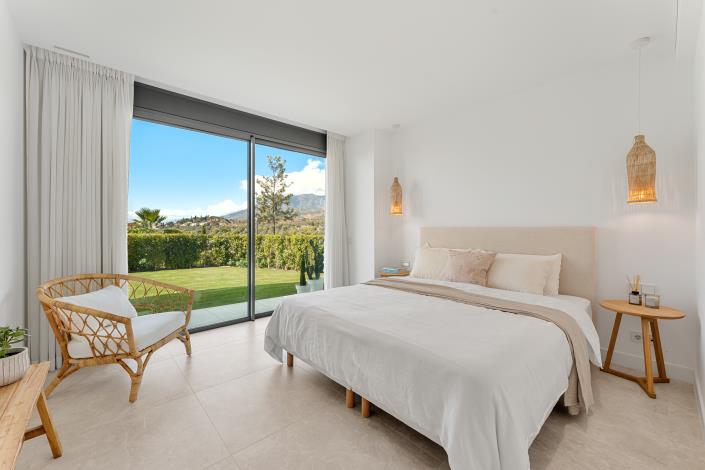 Image No.19-4 Bed Apartment for sale