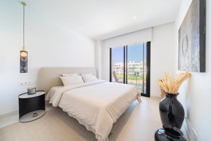 Image No.11-2 Bed Apartment for sale