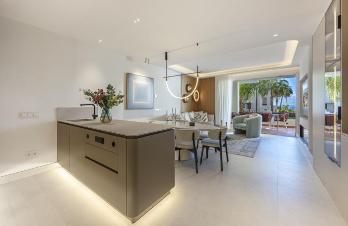 Image No.18-3 Bed Apartment for sale