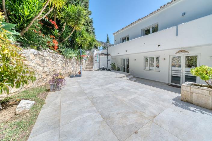 Image No.42-6 Bed Villa for sale