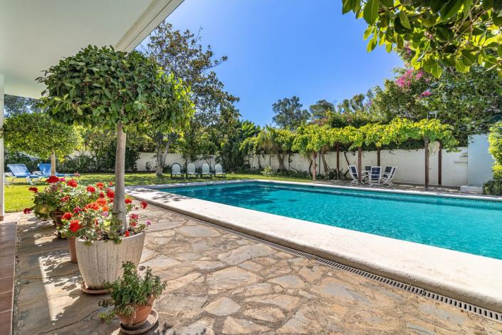 Image No.33-5 Bed Villa for sale