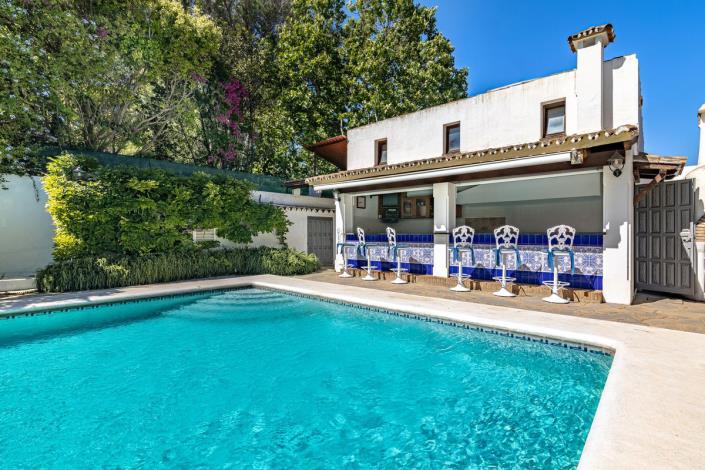 Image No.34-5 Bed Villa for sale